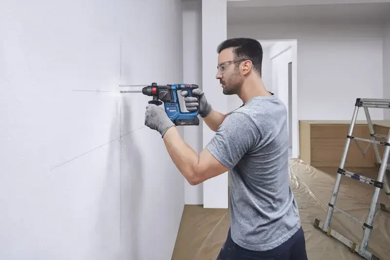 Martelo rotativo sem fio BOSCH - Power Tools Professional avaliação e preço